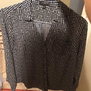 Limited button up
